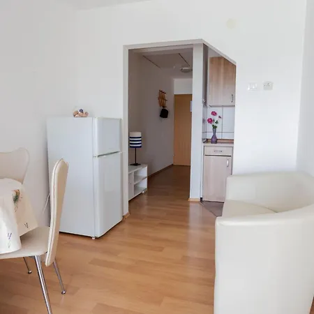 Buka Calm V By Interhome Апартаменты Пунат